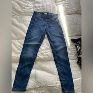 SO brand (kohls) girls size 12 light wash jeans